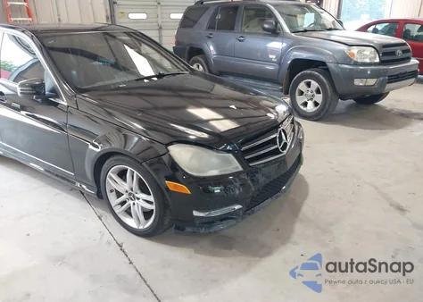 2014 Mercedes-Benz C 250 Luxury/Sport from USA, damaged, VIN WDDGF4HB7ER312397